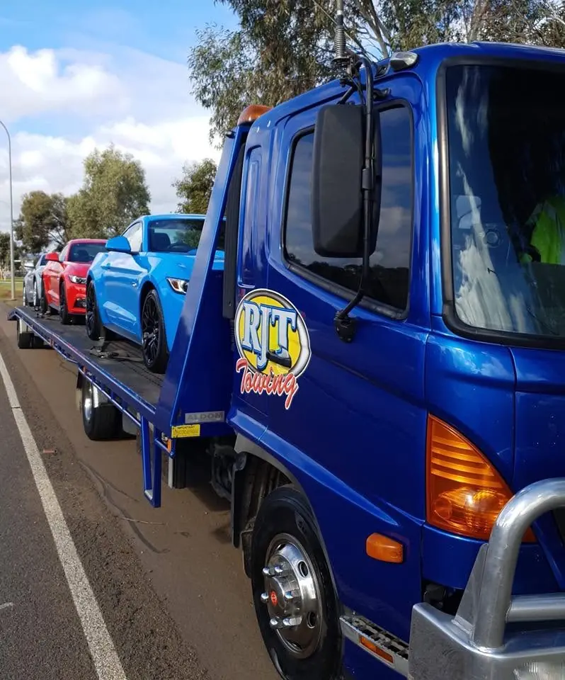 RJT Towing breakdown & accident recovery in Adelaide